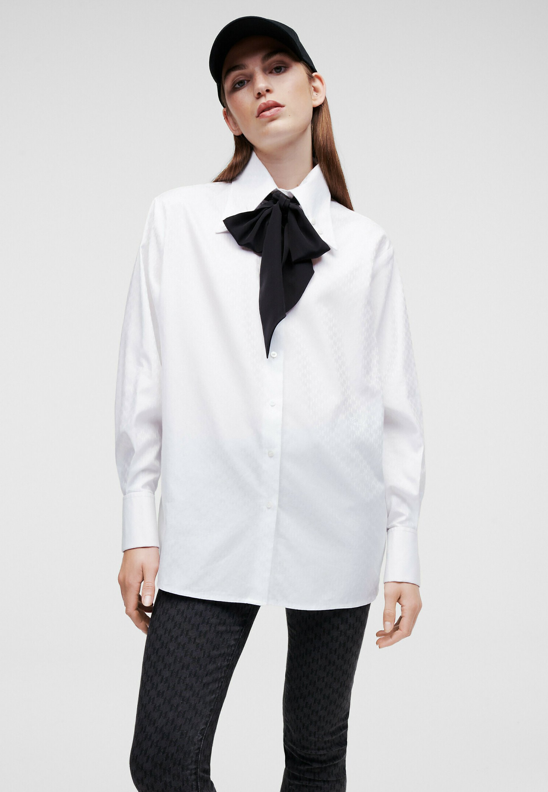 KARL LAGERFELD KL MONOGRAM POPLIN - Hemdbluse - white/weiß