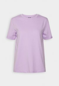 T-shirt lilas à manches courtes en coton doux. Col rond, ourlet droit et manches retroussées. Texture lisse sans motifs ni accents.
