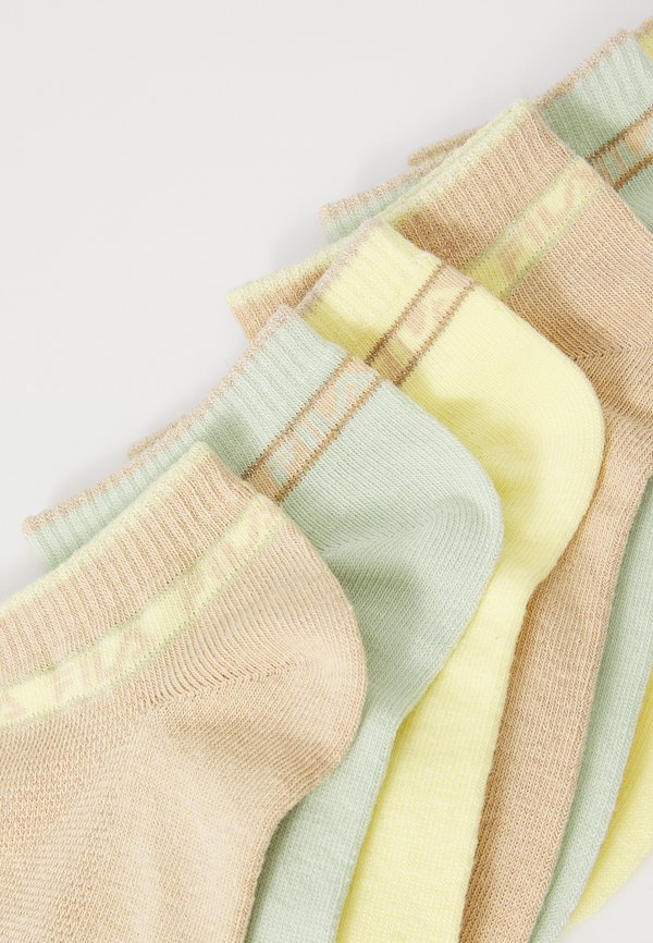 WOMAN INVISIBLE SOCKS 6 PACK - Socks - garden2