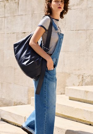PULL&BEAR, LONG DENIM - DUNGAREES - Salopette en jean - blue