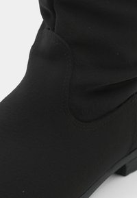 Tamaris Saapad - black