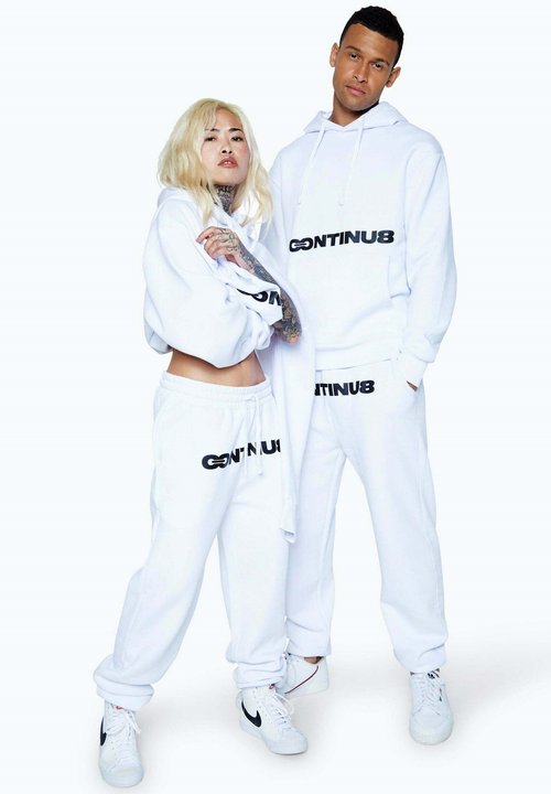 multiply-apparel-oversize-heat-huppari-black-soda-washed