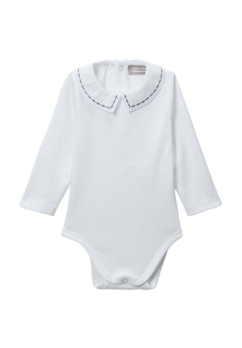 Bodysuit pour bébé à manches longues blanche avec col en Peter Pan bordé de couture bleu marine et boutons-pression en bas.