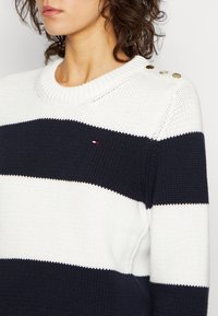 Tommy Hilfiger Sweter