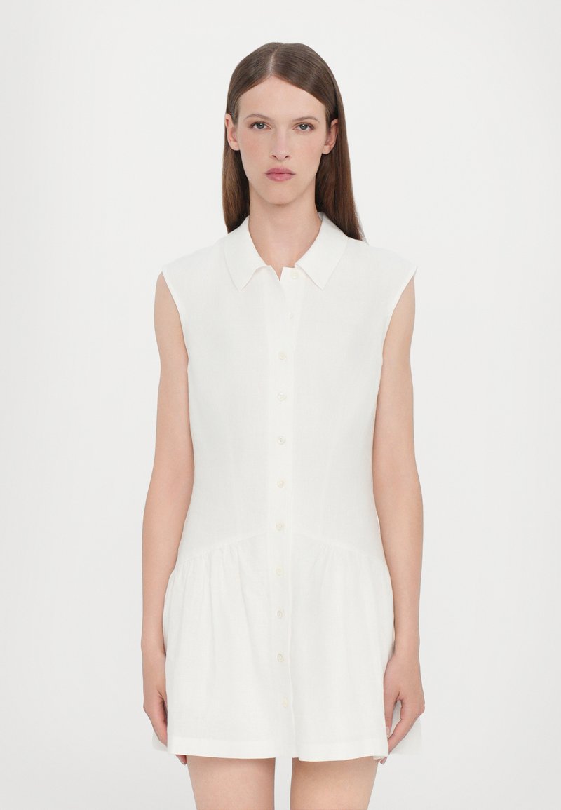FRAME THE DAY DRESS - Vestido camiseiro - white
