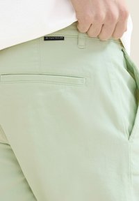 TOM TAILOR Pantaloni scurți - tender sea green