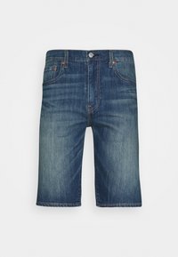 Denim-shorts vaaleansinisessä pesussa, suoran leikkauksen, viiden taskun suunnittelun ja hienovaraisen kulutuksen kanssa kankaassa.