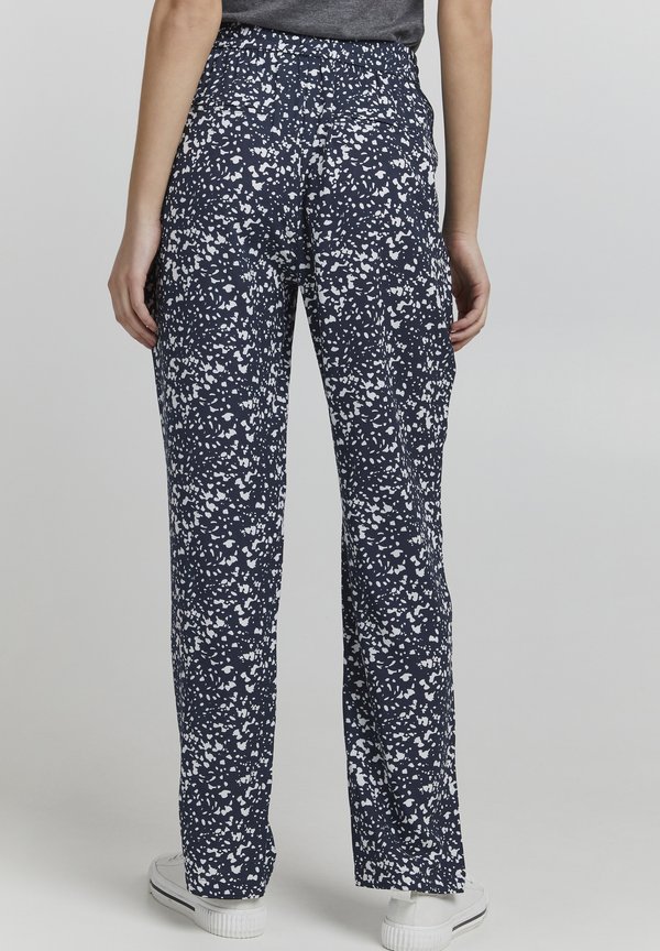 OXELIDA REGULAR FIT STRAIGHT LEG - Tracksuit bottoms - total eclipse mix2