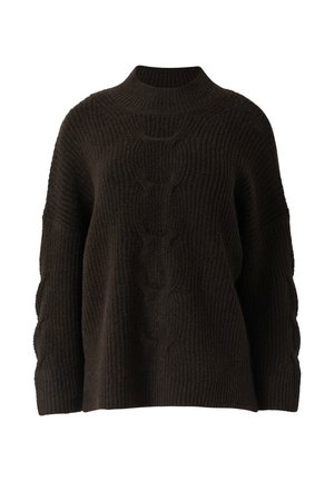 Brauner gestrickter Pullover mit hohem Kragen, der ein strukturiertes Rippenmuster und Zopfmuster entlang des Körpers und der Ärmel aufweist. Gemütliche Passform.