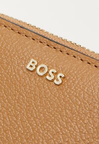 BOSS ALYCE FLAP WALLET - Portafoglio - camel