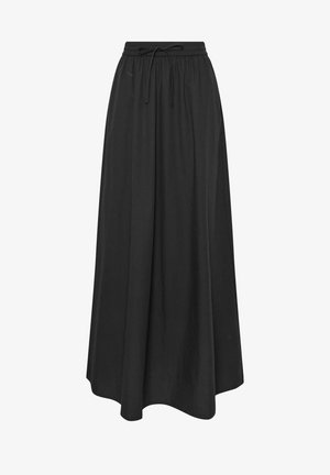 Falda negra hasta el suelo con cintura elástica y cordón, que presenta un ajuste suelto y fluido.
