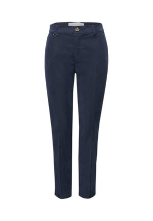 Pantalon slim bleu marine avec fermeture à boutons et fermeture éclair, passants pour ceinture, et petit détail en anneau métallique à l'avant gauche de la taille.