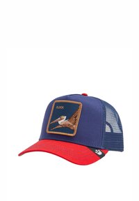 Tamna plava i crvena trucker kapa s pravokutnom vezanom zakrpom koja prikazuje pticu i riječ "FLOCK", s mrežastim stražnjim dijelom za prozračnost.