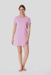 Schiesser KURZARM ESSENTIALS - Noční košile - bonbonrosa