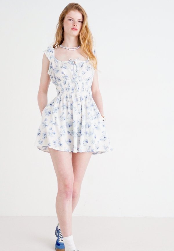 SMOCKED TIE MINI - Day dress2