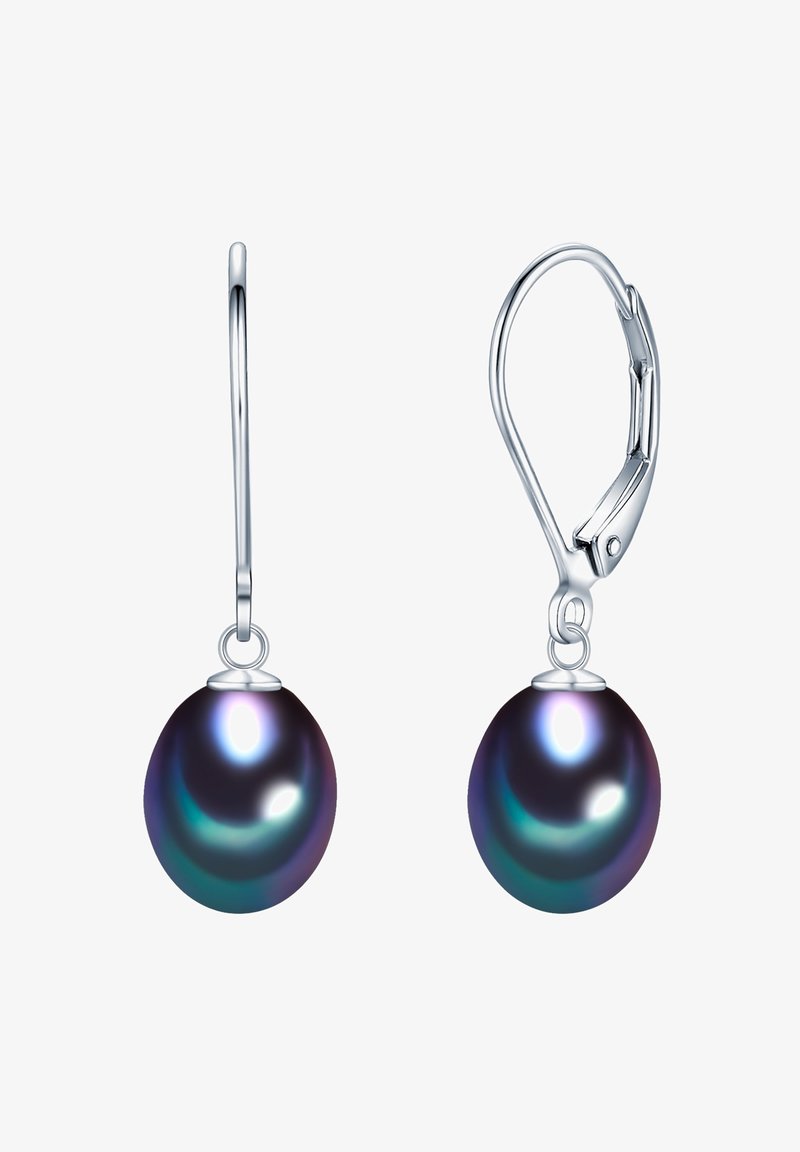 Visi viseći naušnice s tamnim, iridescentnim biserima, srebrnim kukicama i zaobljenim oblicima. Imaju glatku teksturu i reflektirajuću površinu.