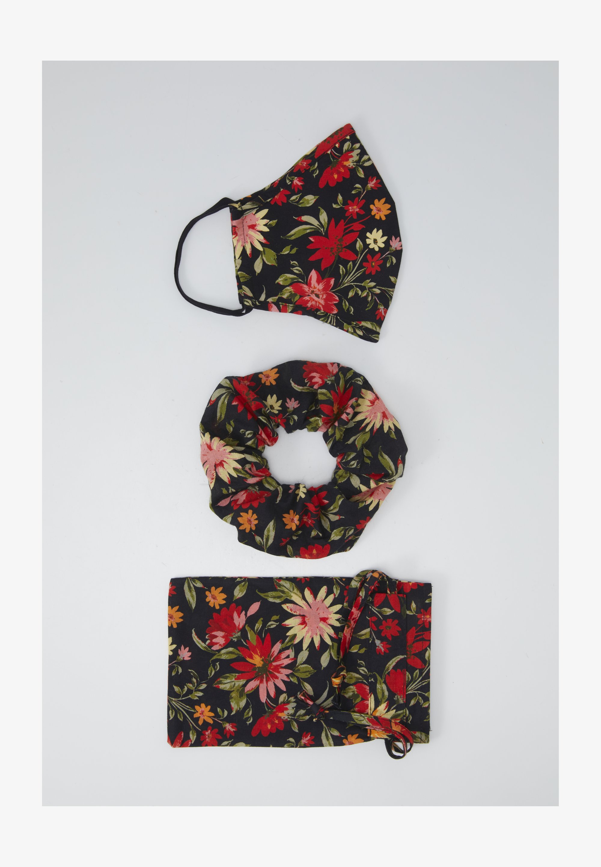 208601cb44d64e7ebfbc6b2504f3c7d4.jpg?imwidth=1800&filter=packshot