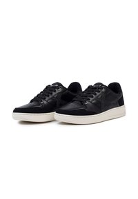 MUNICH LEGIT - Sneakers basse - varnish black