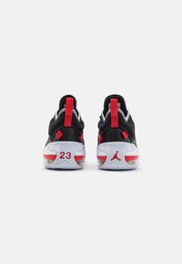 Jordan JORDAN STAY LOYAL 2 - Vysoké tenisky - black/white/university red/wolf grey