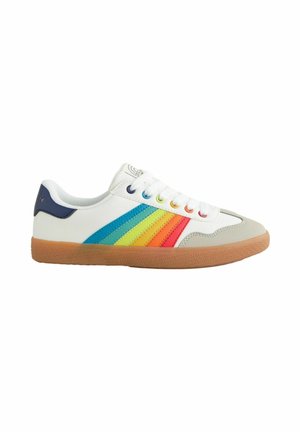REGULAR FIT - WITH RAINBOW STRIPE OLDER - Sneakers laag - white