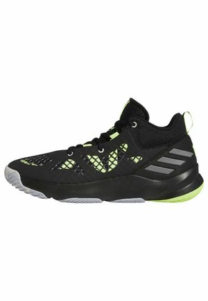 Chaussure de sport montante noire et vert fluo avec des panneaux en mesh, des lacets noirs et un détail de talon à rayures grises sur fond blanc.