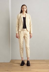 b.young RIZETTA - Stoffhose - safari melange