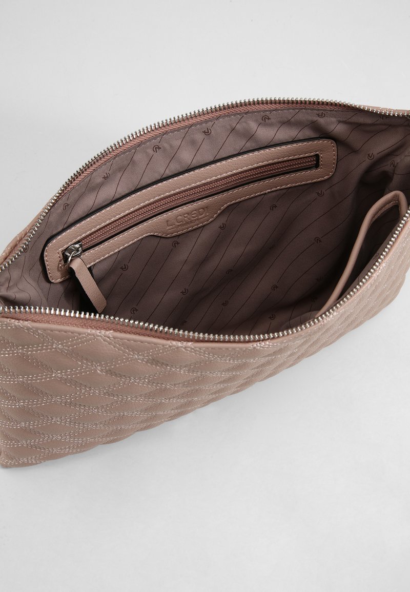 Damen Handtaschen | L.CREDI GERALDA Clutch nude - QS61852 Damen Handtaschen | L.CREDI GERALDA Clutch nude - QS61852