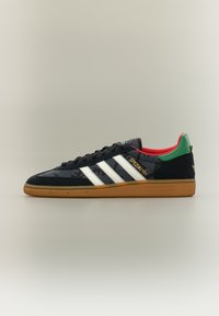 HANDBALL SPEZIAL UNISEX - Tenisice - core black/core white/green