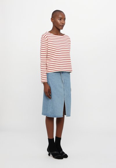 DESIGNERS REMIX STACY BRETON - Tops ar garām piedurknēm - cream/red