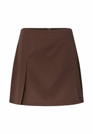 Jupe évasée marron en tissu texturé, dotée d'un pli avant unique et d'une fermeture à bouton au dos.