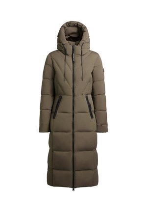 Olivovo zelený vypuklý kabát s kapucňou, dlhý, s vertikálnym prešívaním, predným zipsom a dvomi bočnými zipsovými vreckami.