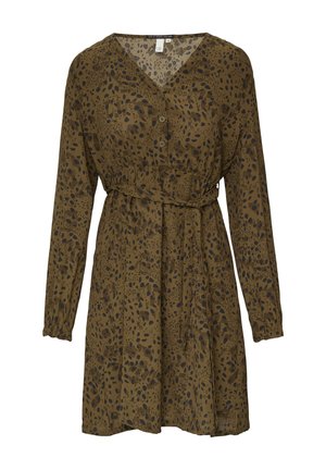 Pruun mustriga kleit, millel on V-kaelus, pikad varrukad ja vöökohal kinnitatud pihik. Omab nööpidega sulgemist ja pehmet, langevat tekstuuri.