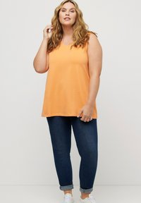 Ulla Popken ÄRMELLOS - Top - orange