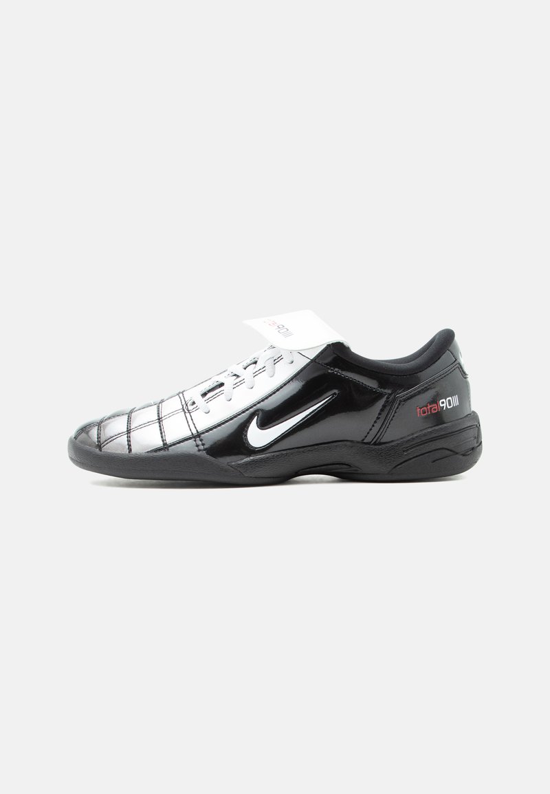 T90 SE black/white/university red/black