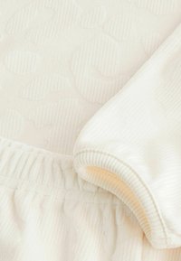 Next COSY SET - Pidžamas komplekts - ecru cream