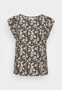 T-shirt de mangas curtas em tecido escuro com um padrão floral branco, decote redondo e corte solto para conforto e facilidade de movimento.