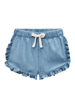 Shorts en denim bleu clair avec taille élastique, cordon de serrage blanc et bords froncés sur les côtés et l'ourlet.