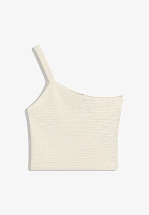 Top scurt alb, cu un umăr, fabricat dintr-un material tricotat texturat. Prezintă o curea unică și un tiv drept, cu detalii fine de tip côtelat.