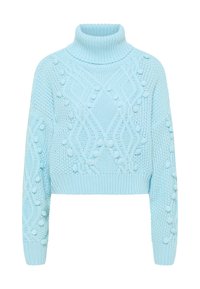Világoskék kötött pulóver magas garbóval, cropped dizájnnal, textúrált kábelmintákkal és pom-pom kiegészítőkkel az ujjakon.