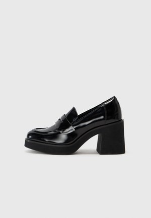 Platform heels - black