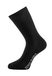 Chaussette noire mi-mollet avec une bordure côtelée et le texte "SERGE BLANCO" imprimé en blanc sur le côté du pied.