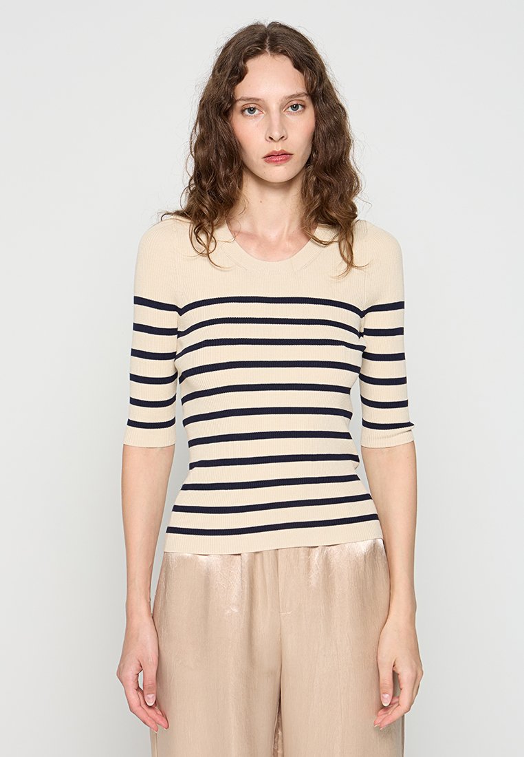 Vanessa Bruno Trui donkerblauw Vanessa Bruno Trui donkerblauw