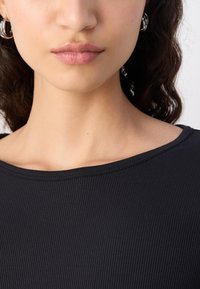 Marc O'Polo 3/4 SLEEVE FINE BINDING AT NECK - Långärmad tröja - black
