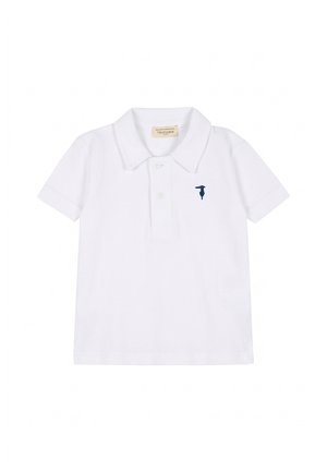 Polo blanc à manches courtes avec deux boutons et petit logo brodé bleu marine sur la poitrine gauche.