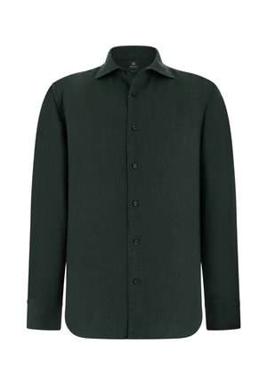 Dunkelgrünes Langarm-Hemd mit durchgehender Knopfleiste, spitzem Kragen und Standardmanschetten, vor weißem, einfarbigem Hintergrund präsentiert.