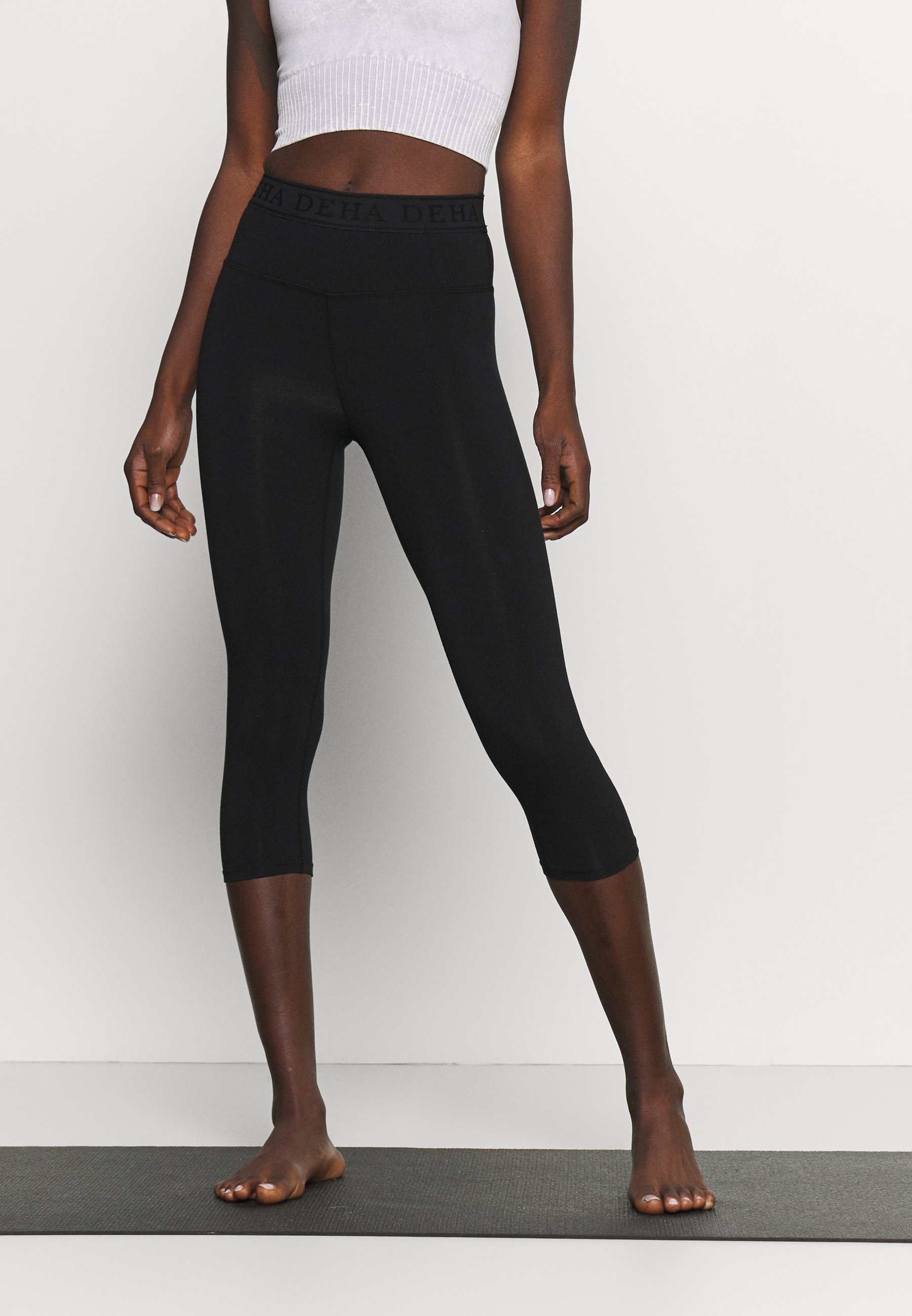 Deha LEGGINGS 3/4 - Pantaloncini 3/4 - black/nero - Zalando.it