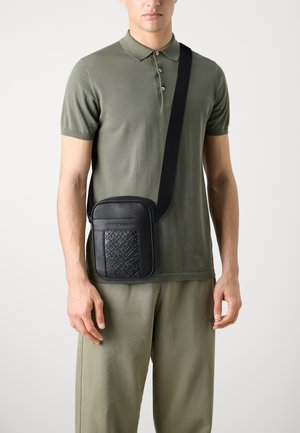 CENTRAL MONO MINI REPORTER UNISEX - Borsa a tracolla - black