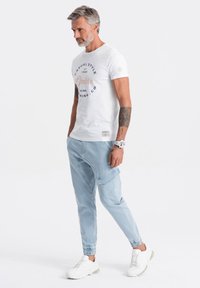 Ombre WITH  POCKET - Zúžené džíny - light indigo