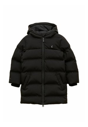 Czarna długa pikowana kurtka z kapturem, zapinana na przedni zamek, z dwoma bocznymi kieszeniami i małym logo na piersi, przeznaczona na zimne dni.