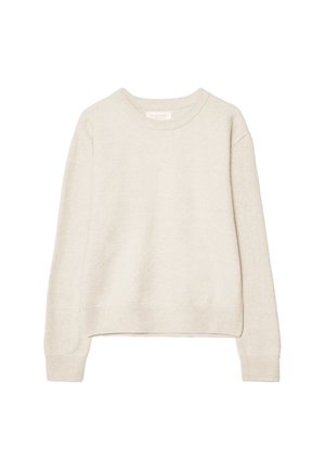 Pull en beige à manches longues, col rond, avec des poignets et un ourlet côtes, fabriqué en tissu tricoté doux, présenté sur un fond blanc.